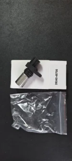 39340-45700 SENSOR-ENGINE SPEED Mighty County HD120 - Image 2