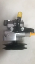 HD H100 Power Steering Pump Part No. 57100-4B010 Steering System – Bild 3