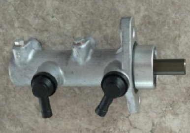 Brake Master Cylinder — 58620-5L000 | YASSIA