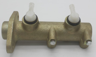 BRAKE MASTER CYLINDER 58620-45020 - Hyundai Mighty truck parts