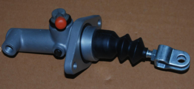 CLUTCH MASTER CYLINDER 41600-5H100 - Hyundai Mighty truck parts
