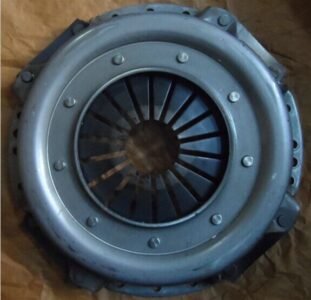 CLUTCH PRESSURE PLATE 41200-45000 - Hyundai Mighty truck parts
