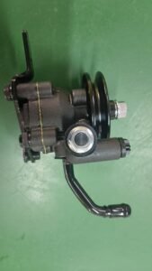 POWER STEERING PUMP 57100-45210 - Hyundai Mighty truck parts