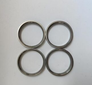 INTAKE VALVE SEAT 22112-41011 - Hyundai Mighty truck parts